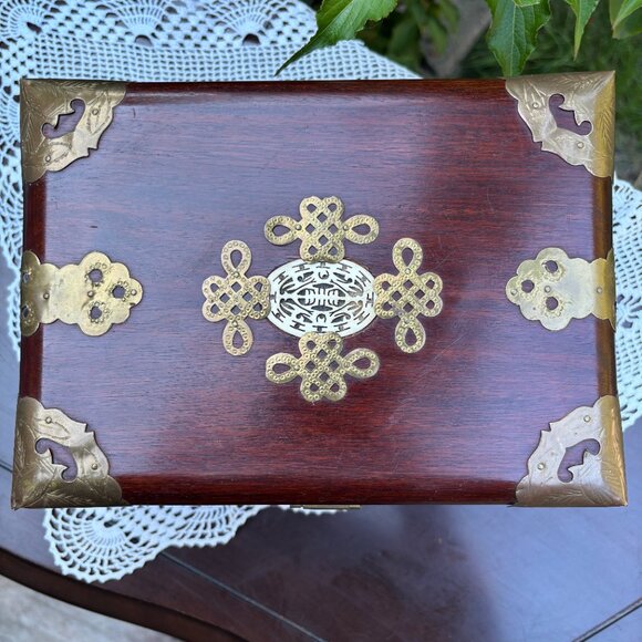 Vintage Rosewood Jewelry Box Brass Hardware Chest with Bone Medallion Solid Wood - Picture 6 of 16